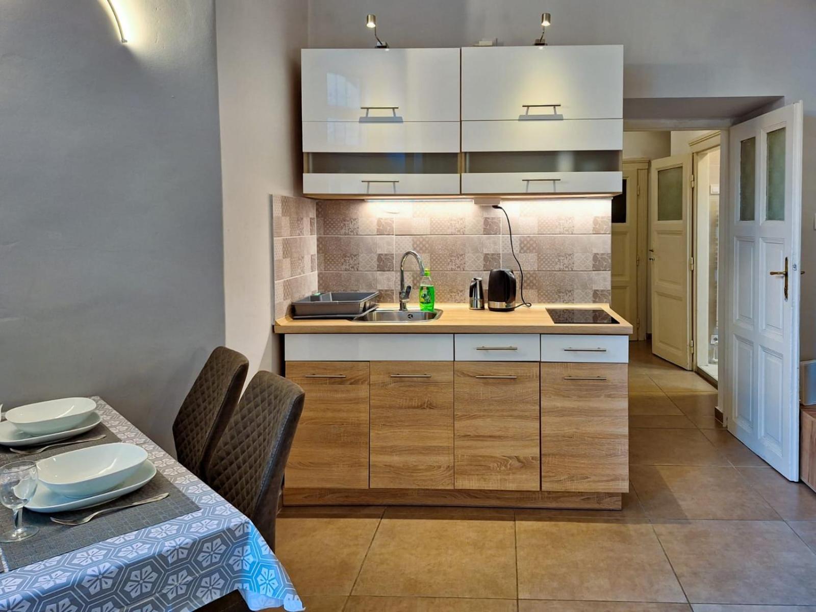 Modern Parkside Garden View Apartment Будапеща Екстериор снимка
