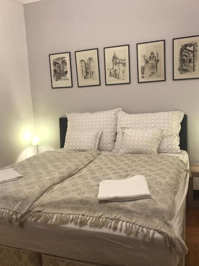 Modern Parkside Garden View Apartment Будапеща Екстериор снимка